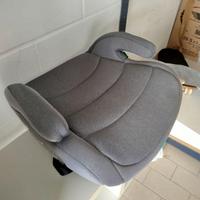 alzatina auto con attacchi isofix