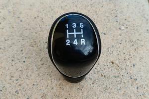 Pomello cambio originale Ford fiesta, focus, ecc..