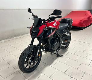 Honda CB 500 Hornet - 2025 Incidentata