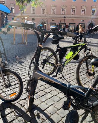 Bici elettrica btwin hoptown 500 da 250w