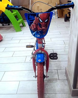 Bicicletta bambino Spider-Man rossa e blu