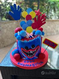 Torta scenografica Huggy Wuggy 15