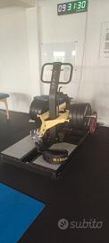 TECHNOGYM BELT SQUAT PURE STRENGTH