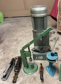 Orlatore dosatore pressa cartucce