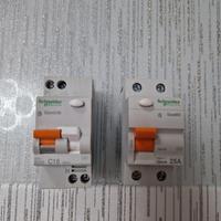 Salvavita magnetotermico Schneider