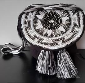 BORSA WAYUU ARTIGIANALE – FATTA A MANO (COLOMBIA)