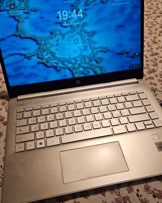 Notebook HP 14" - 8/256 - intel core i5 10th