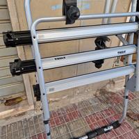 Portabici Thule Backpac 973 con kit 15