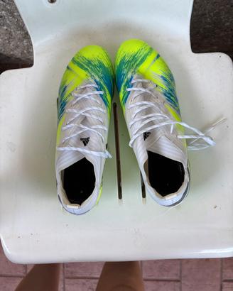 Scarpe da calcio “Nemesis”
