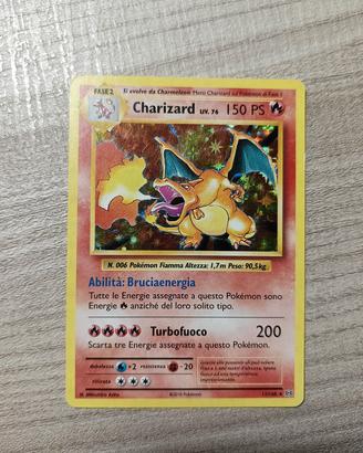 Charizard carta Pokémon 