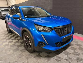 Peugeot 2008 PureTech 130 S&S Allure Navi Pack