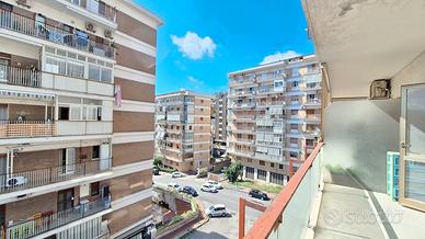 Fuorigrotta - P.co S. Paolo trilocale