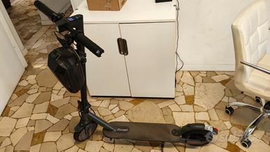 Monopattino elettrico pochi mesi di vita