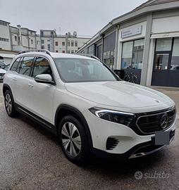 MERCEDES EQB SPLENDIDA COME NUOVA