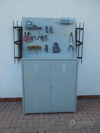 Armadio Porta Attrezzatura per Officine e Garage