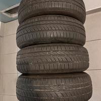 Gomme estive 185/65 R15 88T Pirelli cinturato P1