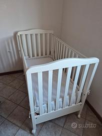 lettino bianco legno 