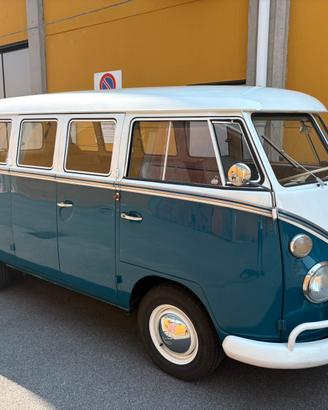 Volkswagen VW T1 De Luxe Bus Pulmino 1966