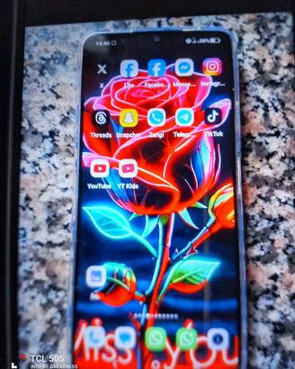 smartphone TCL 505
