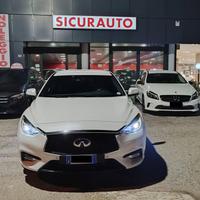 INFINITI Q30 2.2d Premium Tech AWD NAVI 360 PELL