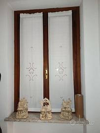 20 Serramenti in legno in condizioni perfette