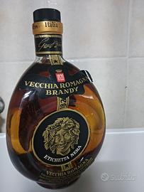vecchia Romagna  etichetta nera 