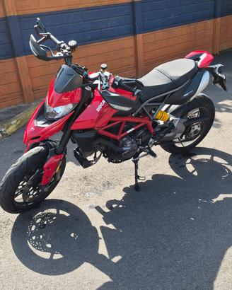 hypermotard 950