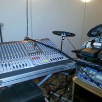 Allen & Heath GL2400 24 canali