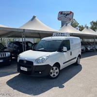 FIAT DOBLO FRIGO con PRESA GIORNO E NOTTE