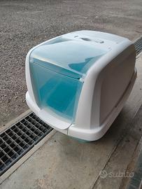 Lettiera per gatto con coperchio