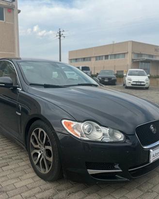 Jaguar XF 3.0 D V6 Premium Luxury