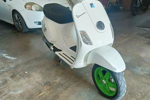 Vespa lx 125 i e 