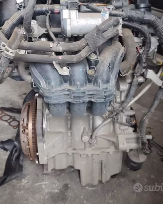 Toyot yaris 2013 - 1kr