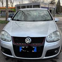 Volkswagen Golf serie 5