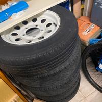 5 cerchi originali samurai,sj413,410 +5 gomme