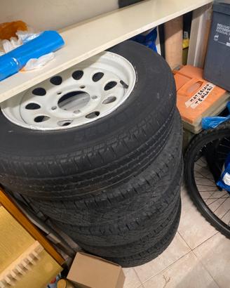 5 cerchi originali samurai,sj413,410 +5 gomme