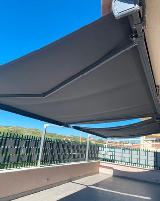 Tenda da sole motorizzata