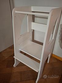 Torre montessoriana per bambini marca Rocket baby