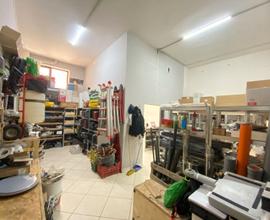 VIA INNAMORATI;Locale Comm. con Agibilità FL262