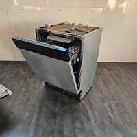 Lavastoviglie Candy da incasso A++
Modello CDIM 51