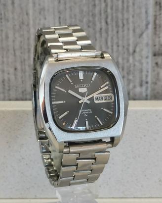 Seiko 5 Vintage 7019 5000 Automatic Day Date 1972