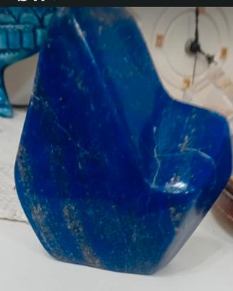 lapislazzulo blu intenso.