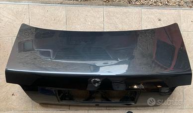 cofano baule lancia Thema 3 terza serie. LEGGI 