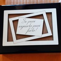 Cofanetto in legno con incisione