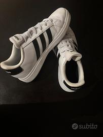 Scarpe Adidas n.35