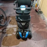 Scooter elettrico per anziani