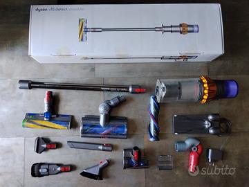 Dyson V15 Detect Absolute + batteria nuova