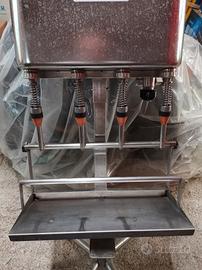 riempitrice a 4 ugelli 