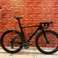 Canyon aeroad cfr axs