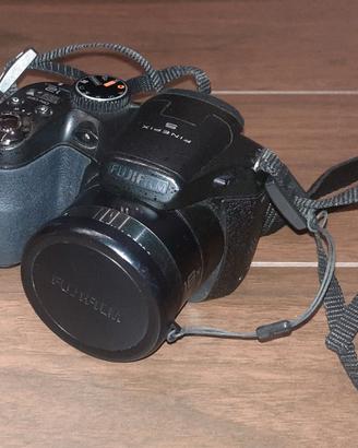 Fujifilm Finepix S2500HD